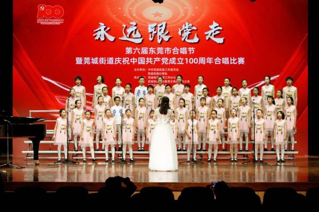 探索科技知识,加入我想考服装设计系,需要哪些条件呢,北京的有服装设计系的大学哪所比较好呢,求高手指点星球平台吧!